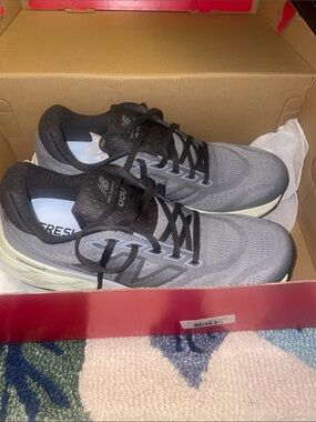 BNIB New Balance Men's Grey and Black Fresh Foam x 880v15 Running Shoes,size10